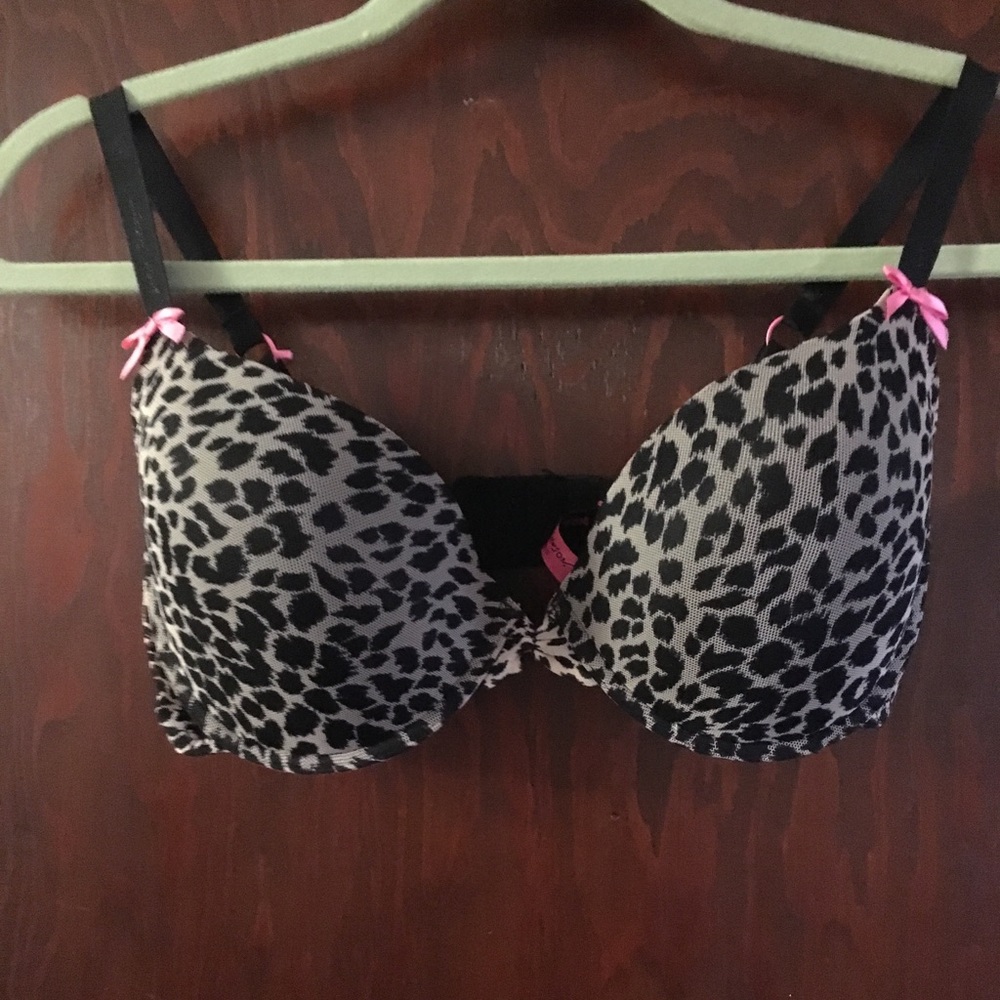 Betsey Johnson Bra